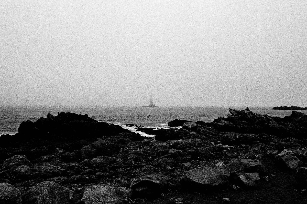 lteyssedou1's tweet photo. [Summer 2024] Pointe de la Hague
#LeicaR #Leica #Ilford #Normandie https://t.co/Jy0n0eBp0F