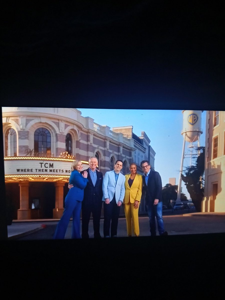 ironone9's tweet photo. ❤️❤️❤️❤️❤️
#TCM30 #TCMParty @tcm
Tracy @TCM_Party https://t.co/8ojUXYT9VM