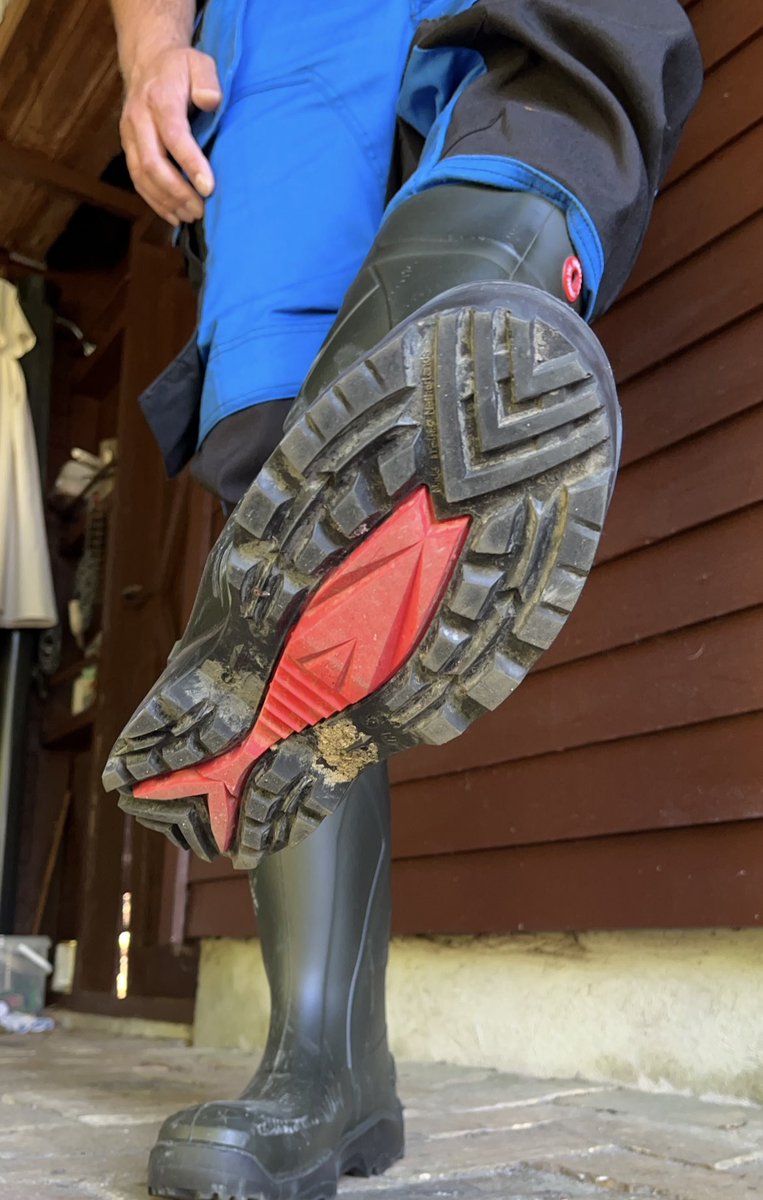 NorabootsDK tweet media