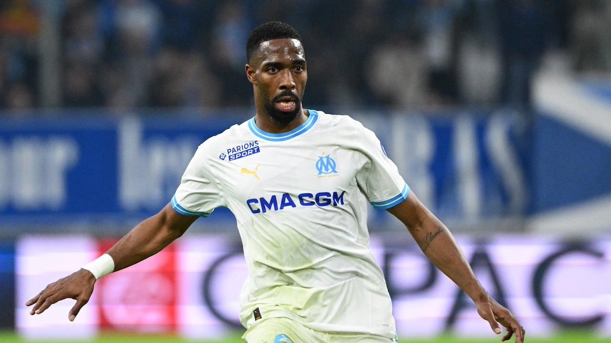 allezlo_m's tweet photo. 🔹Pau Lopez, Jordan Veretout, Chancel Mbemba, Ulisses Garcia, Samuel Gigot et les autres joueurs écartés, ne devraient pas jouer aujourd'hui face à Nîmes ! ❌

Les quelques jeunes appelés en renfort devraient y participer. ✅

(@laprovence) #TeamOM https://t.co/ac1kBKGpbY