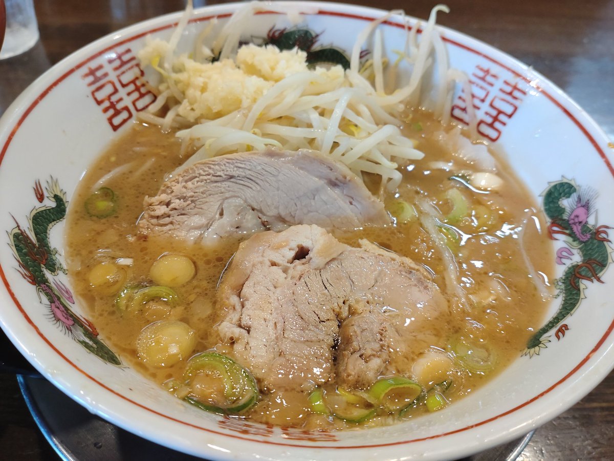 arivaper's tweet photo. #麺屋櫻弐🤗(壱周目)
ラーメン大(Y少､N)
『少しダメなネギぽん』に変更(裏つけ麺)
ポン酢の酸味のお陰でアブラが入っていてもスルスル食べられてうまうまでした🤤
ポン酢とアブラってめちゃくちゃ合うんですね～🤩
はぁ～美味しかった😋
ご馳走様でした🙏
お会いした皆さんありがとうございました🙇‍♂️ https://t.co/rnQknWSo9W
