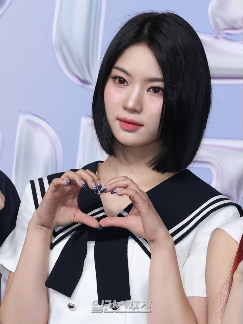 swithcafe's tweet photo. short hair isa 😭😭 https://t.co/bbuDXRaBbT