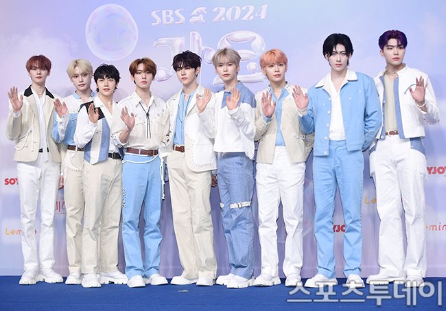 Boygroups Media tweet media