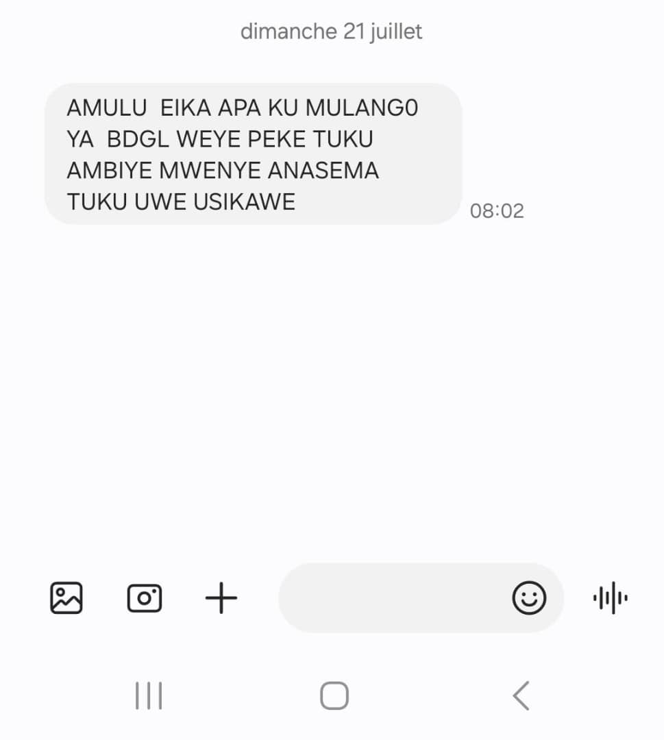 GuerschoMohamed's tweet photo. De jours avancent et les menaces font pareils. Le journaliste #Amour_Imani de #UBFM, correspondant d #Média_Afrique et Directeur général d @Kivu7media continue d'être harcelé par des messages, qui portent atteinte à sa vie. L'étau se resserre autour du journaliste. @PatrickMuyaya https://t.co/P1cooRX2Q2