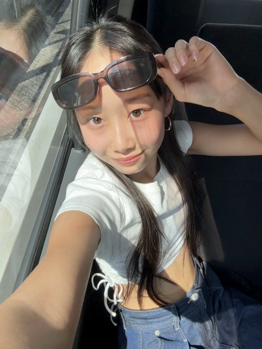 NananeのTwitter画像22
