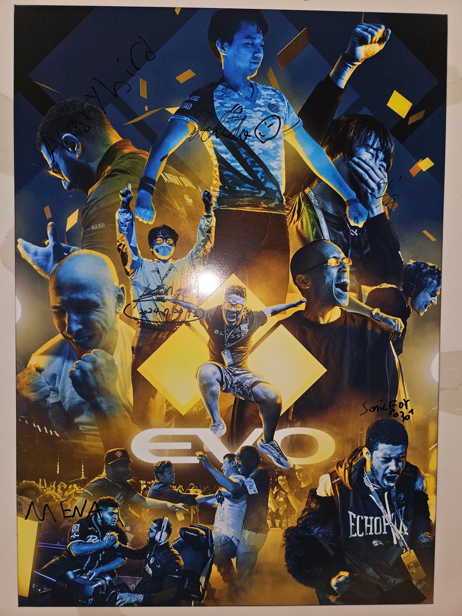 MystifiedFlash's tweet photo. @evo #Evo2024 who am I missing? I only recognize Leffen and Li Joe and I don't know how to get his autograph since I don't think he competes https://t.co/mWqXLNKo0P