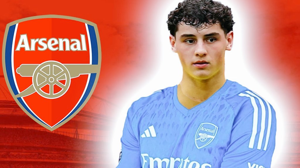 afcview91's tweet photo. 🔴⚪️👀 18 year old #England goalkeeper #Setford to sign his contract today as an #Arsenal player. 

[Src: @FabrizioRomano ] https://t.co/qzzVtFVOTE