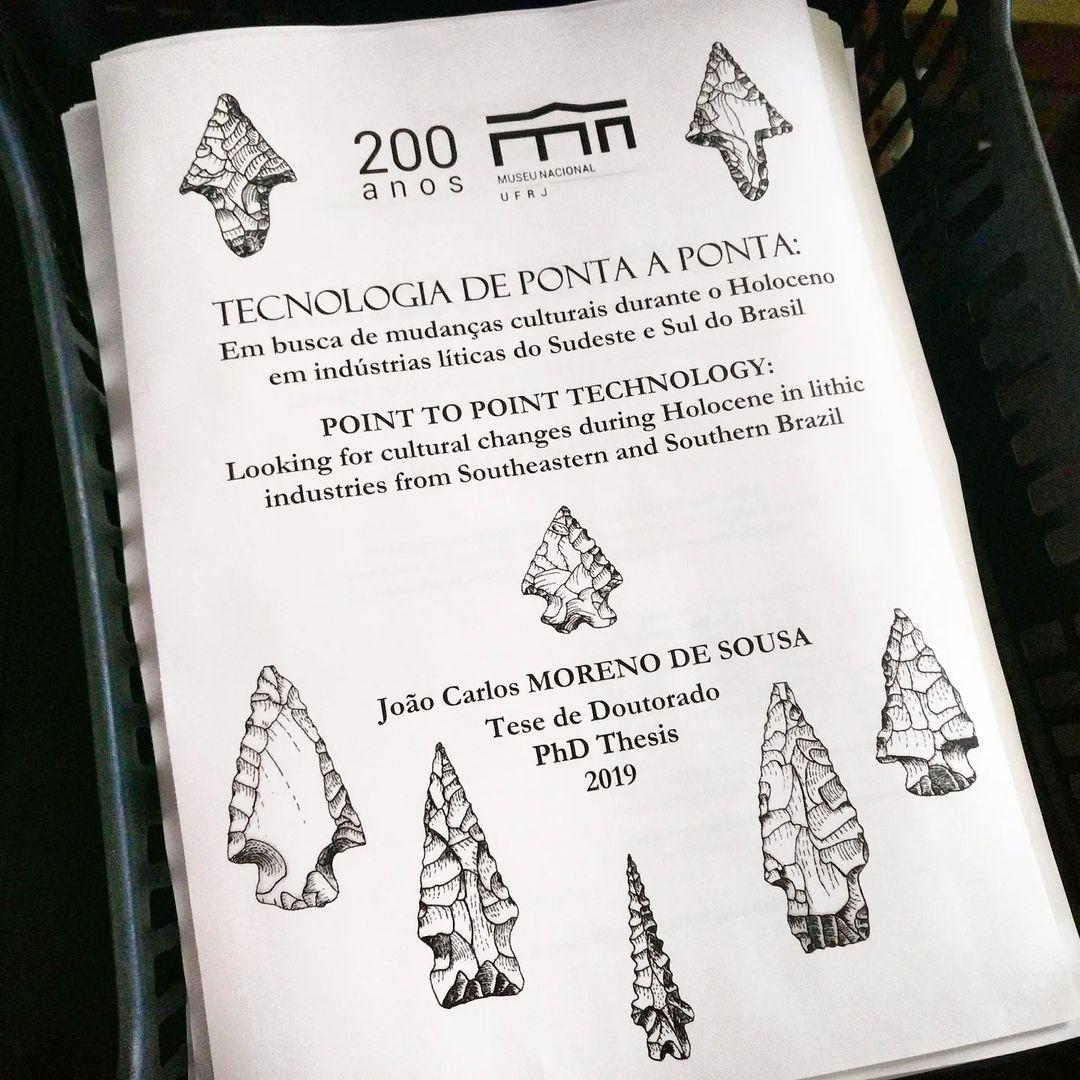 JCMorenodeSousa's tweet image. Dia 09 de janeiro de 2019 eu começava a imprimir os volumes da minha tese de doutorado para enviar para a banca.

@MuseuNacional