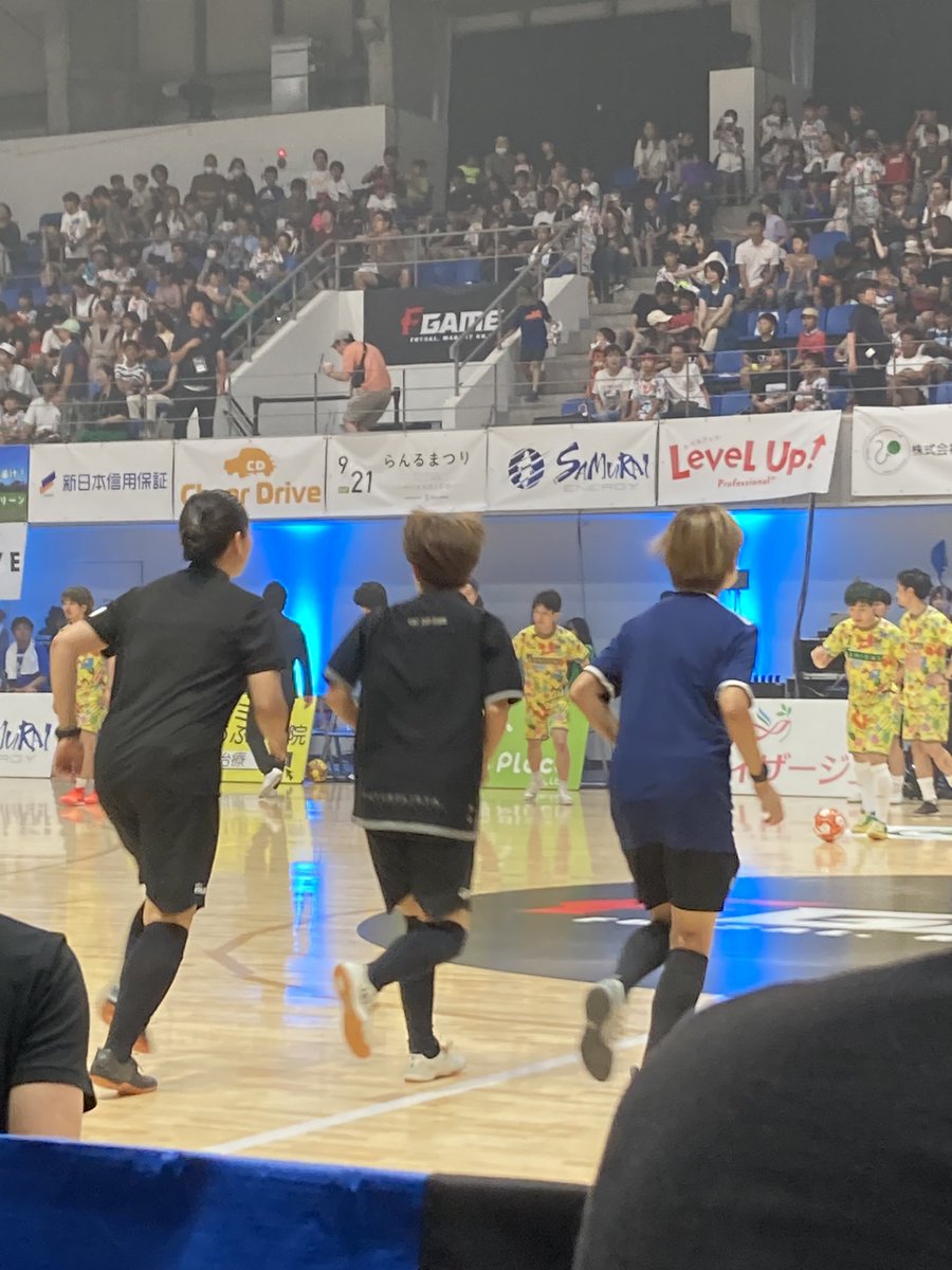 ina_pass's tweet photo. 審判さんたちもアップ中!
#あしざるFC
#FGAME2 https://t.co/tGxgK78Rfj