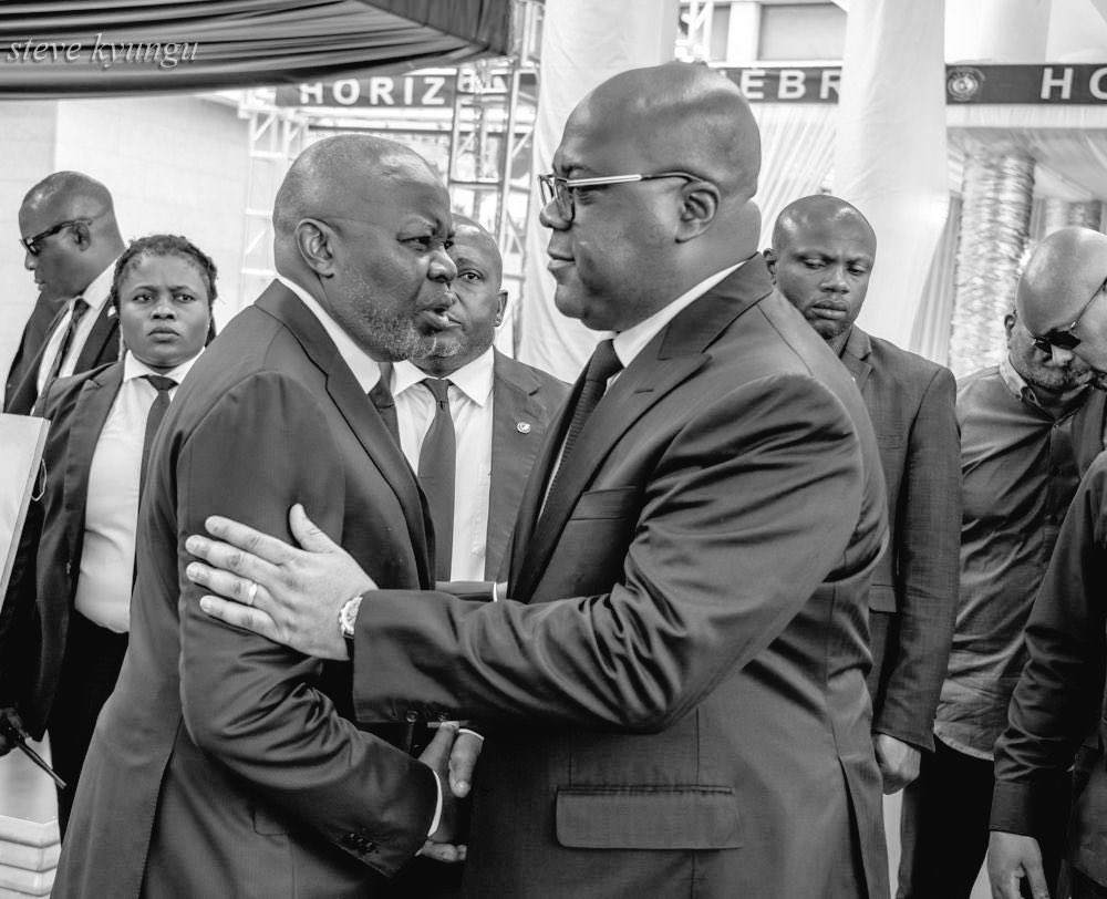 MartinKilu27027's tweet photo. Deux frères, deux esprits mais un objectif #Un #Congo #Retrouve, le 002 de la #Republique l’honorable @VitalKamerhe1 et le 001 de la #Republique SEM @choixdupeupl vous souhaitent bon dimanche @BienvenuLukoki2 https://t.co/TuegyemIRR