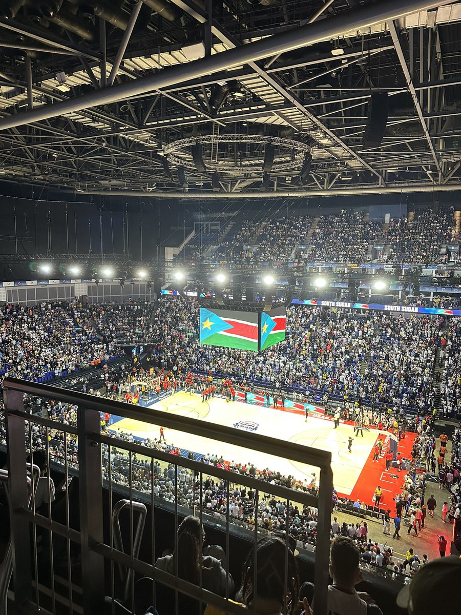 DivohBrento's tweet photo. 14 years ago, my country didn’t exist. Now we are playing the United States in basketball. #SouthSudan🇸🇸#SouthSudan https://t.co/XDiuE4eW40