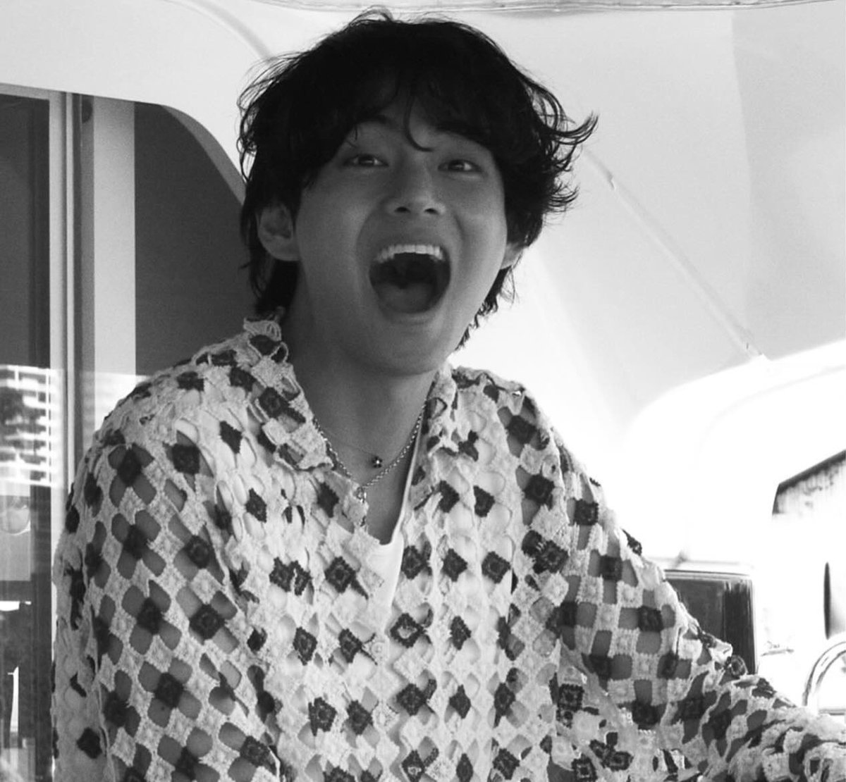 bbangtanistas's tweet photo. DEN RT Y COMENTEN : 

WE LOVE YOU TAEHYUNG
BORAHAE TAEHYUNG
WE PURPLE YOU TAEHYUNG
LEAVE TAEHYUNG ALONE  
WITH TAEHYUNG TILL THE END  
WITH BTS TILL THE END
BTS BTS BTS https://t.co/U9gfQfnlpx