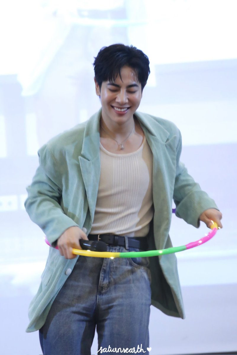 saturnsearth's tweet photo. หนูเขินม๊ากแต่ก็ยอมทำ ใครจะน่ารักขนาดนี๊~ 🍭🥰

 #WonderMIXLand 

-
 
@wixxiws #mixxiw 
#เอิร์ทมิกซ์ https://t.co/T8Mvh9oDQf