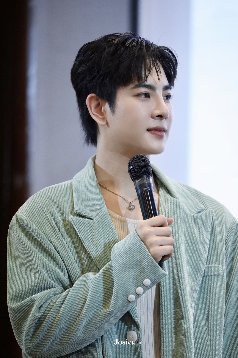 JosieQiaooo's tweet photo. 240721 🫶🏻

#WonderMIXLand 
@wixxiws #mixxiw 
#ส่วนผสมของมิกซ์ https://t.co/MLY4mhTSia