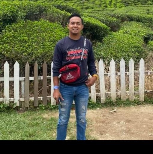 RPokwea's tweet photo. #GambarProfilBaharu https://t.co/yNq82MI9N7