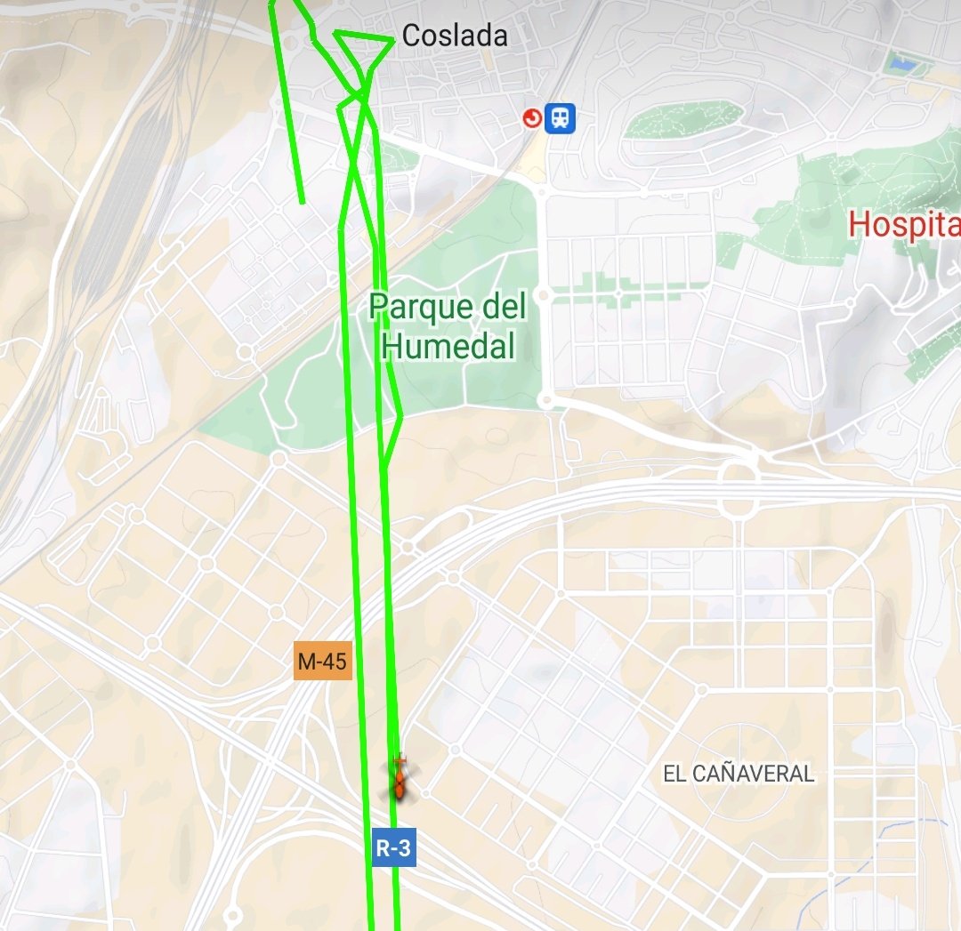 hug0nES's tweet photo. Hola @rtve ¿Qué hacéis dando vueltas por #ElCañaveral todo el rato?

Sí buscáis Metro no tenemos. Era todo una estafa de para vender. 

Saludos. https://t.co/ZNhIjpb12e
