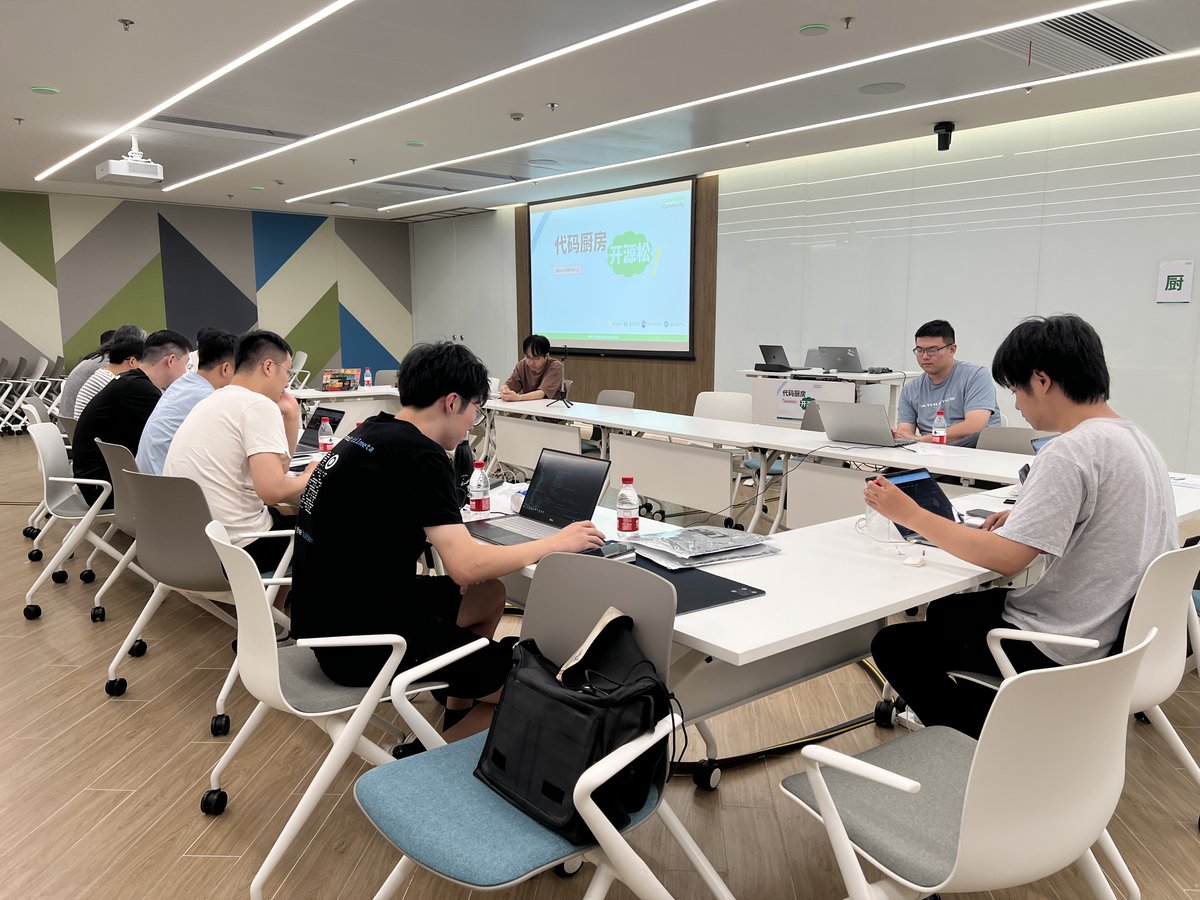 Grey 李辉 tweet media