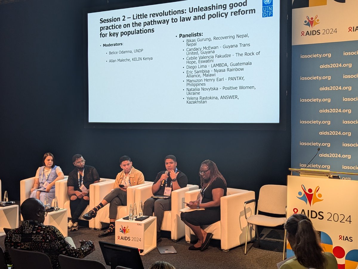 UNDPHIVHealth's tweet photo. Little revolutions: unleashing good practice on the pathway to law &amp; policy reform - led by two panels of key population leaders #PutPeopleFirst

Discussions on collaboration, NGO registration, diversifying funding, taking up political space, sustainability &amp; more. #AIDS2024 https://t.co/8aSdUdpGD2
