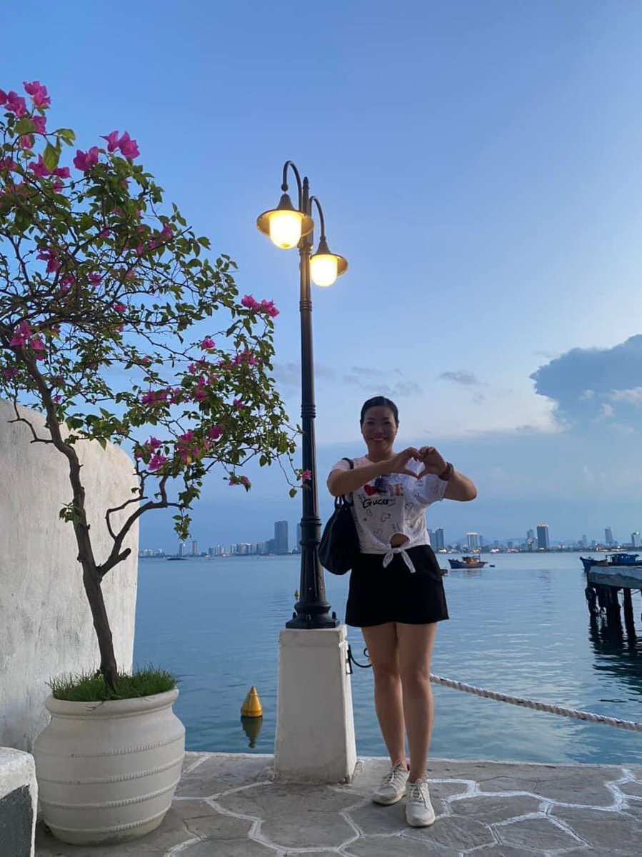 WesletRyan's tweet photo. Kết nối với chị đẹp ở Hạ Long này nhé LH zalo 034 7932192 để được kết nối #mbbg #sgmm #may_bay_ba_gia https://t.co/d4MR75N4zs