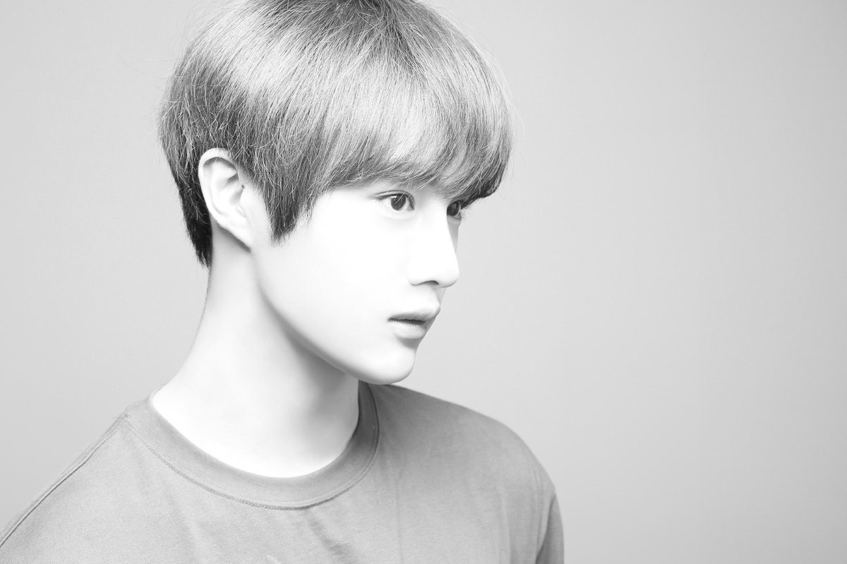 <2024 FIX WEEK> 
Black and White Photo 2024
: HYUNSUK

#CIX #씨아이엑스 #FIX #픽스 #현석 #CIX5thDebutAnniversary #CIX데뷔5주년 #2024FIXWEEK #픽스위크