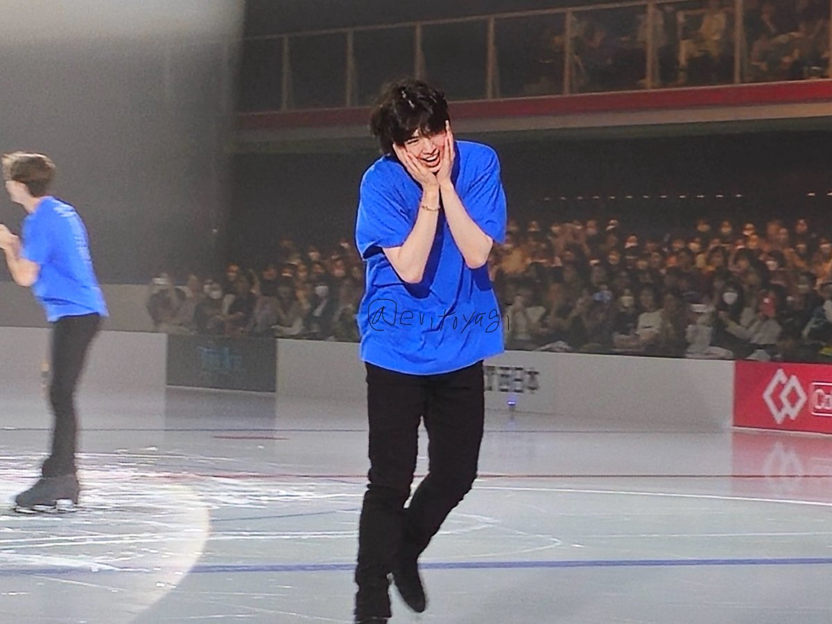 #차준환 볼 부여잡기 모먼트 💙
ღ'ᴗ'ღ