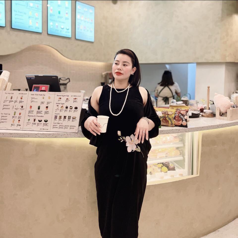 WesletRyan's tweet photo. Nhìn chị đã thấy chị không thiếu gì chỉ thiếu tình … LH zalo 034 7932192 để được kết nối tới chị nhé #mbbg #sgmm #may_bay_ba_gia #phicong #phicongtre https://t.co/z55VIEFOvU