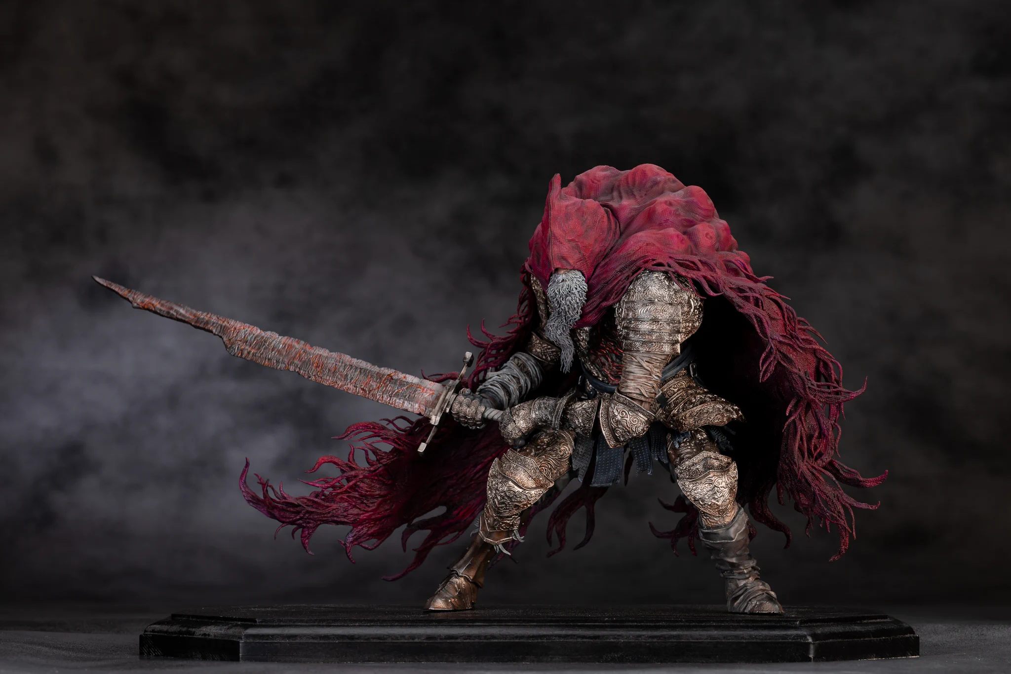 ダークソウル　奴隷騎士ゲール　フィギュア　ガレージキット　ジオラマ　34cm GS_xZY5bIAU0oTM?format=webp&