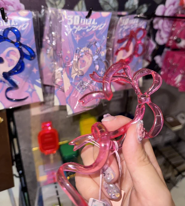 3Dりぼんイヤーフック再 入 荷 し ま す た#愛と狂気のマーケット #ラフォーレ原宿 