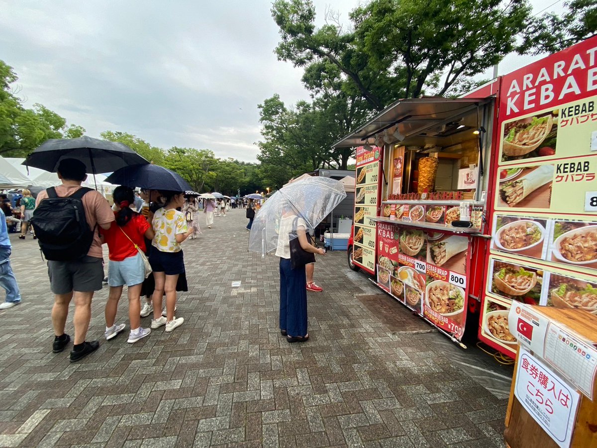 ArarattoK's tweet photo. 昨日から始まった代々木公園のインスパイアトーキョー雨が少しありましたがたくさんのお客さんでした。今日も2日目始まってます🌟
#インスパイアトーキョー　
#INSPIRETOKYO2024 
#代々木公園
#代々木競技
#東京 https://t.co/gSols4sfwS