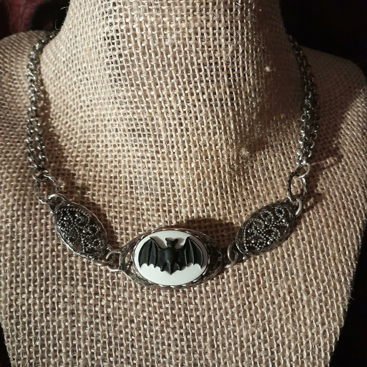 Leannarenee's tweet image. Dears, if shopping is a helpful distraction, good news: I've new 1-of-a-kind batty goodies in my shop!

I'm taking the shop down for a bit due to work &amp;amp; travel, so go forth &amp;amp; snag something before Monday! 

Using this link helps lots, thanks for your time!
torchandarrow.etsy.com