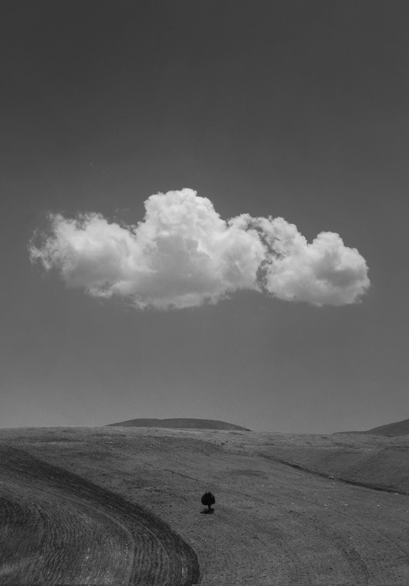 Gm!
"Broken cloud"
6/10 Edition   7 #tezos
#photography 
Link:
objkt.com/tokens/hicetnu…