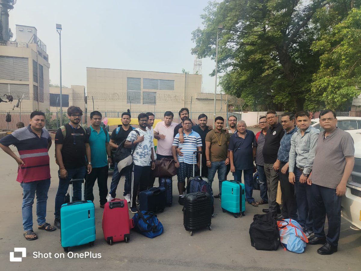 <a href="/AbhishekDukeBoi/">Abhishek Parashar</a> <a href="/nilesh_pawar15/">Nilesh Pawar</a> <a href="/GaneshK98903461/">Ganesh Kumar Panday</a> <a href="/drachyutanand/">achyuta nand</a> <a href="/sanjaybpi/">Sanjay Das</a> <a href="/Priyapandeyboi/">Priya Pandey</a> <a href="/aughad_mastana/">pushpesh_satyam</a> <a href="/ramshankarsingh/">बंजारा कवि 💙</a> <a href="/sachinvats142/">Sachin Vats</a> <a href="/Ashurules09/">Ashutosh Sharma</a> <a href="/AshishTekale_/">Ashish Tekale Patil</a> <a href="/Saurabh_Munger/">SAURABH AGGARWAL🇮🇳</a> <a href="/NeerajK23116830/">Neeraj Kumar</a> <a href="/abhi___09/">abhishek srivastava</a>