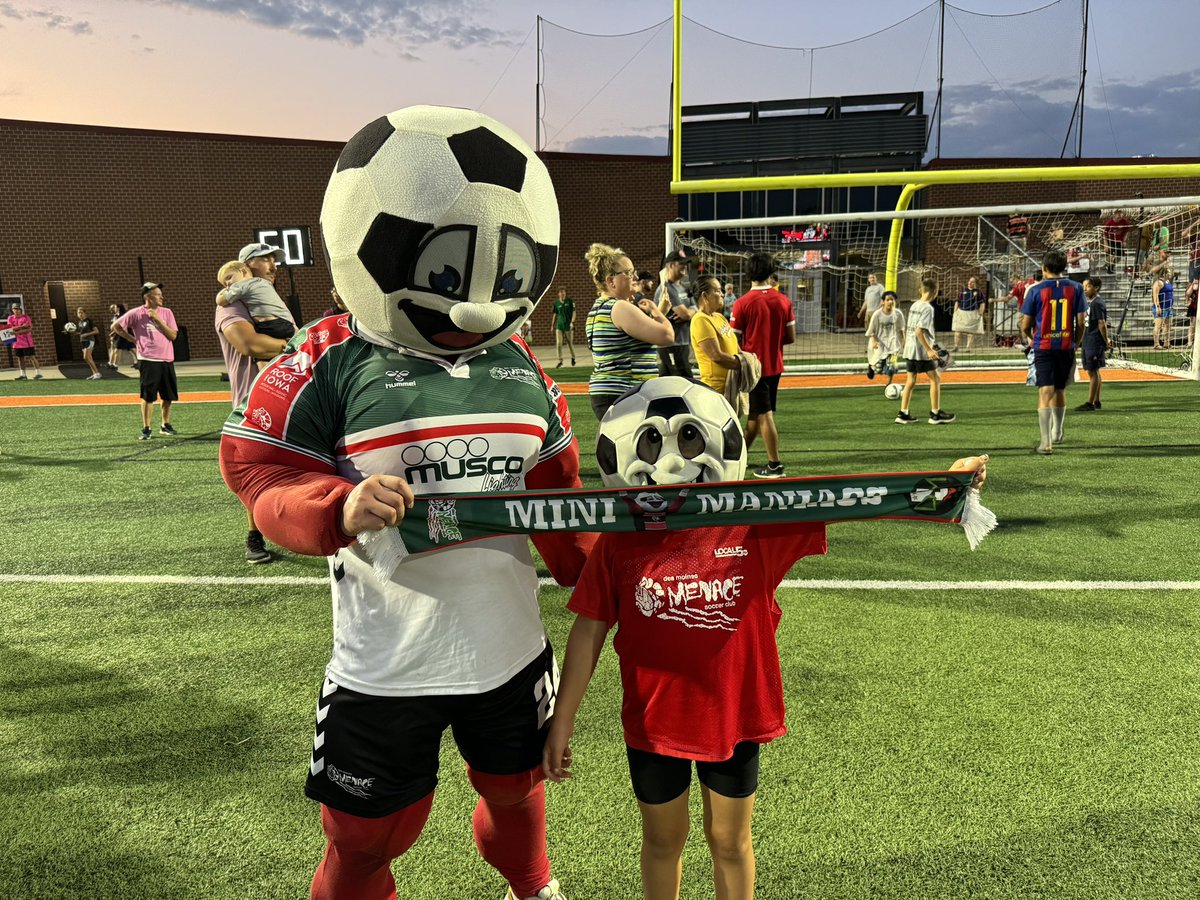 We are the future!! We are the Mini Maniacs!