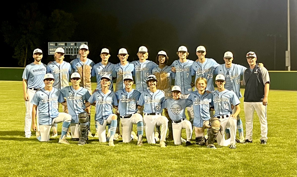 unity_athletics's tweet photo. Congrats to our Knights baseball team for defeating West Lyon tonight in 9 innings!
UC @ WL | W - 6-3 | DISTRICT CHAMPS
Knights head to Spencer to take on ELC on Tuesday (7/16) @ 7:00 PM to go to State!
GO KNIGHTS!
#uchsbaseballdistrictchamps2024 #uchsbaseball #uchsathletics https://t.co/6K9AALicyq