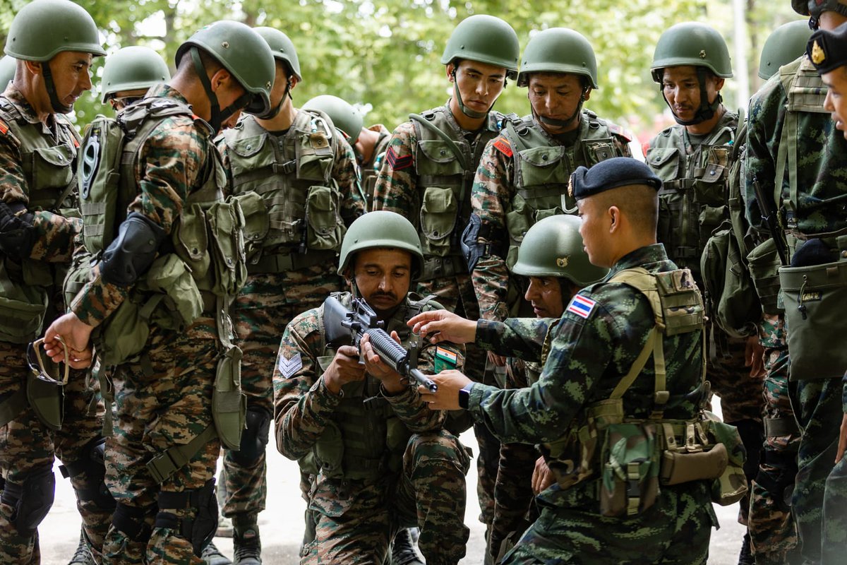 Defence_Nation's tweet photo. Exercise #MAITREE2024 ๐ฎ๐ณ๐น๐ญ
The Troops of #IndianArmy & #RoyalThailandArmy train together in Armed Combat & Urban Warfare Techniques.
#MilitaryExercise #JaiHind #DefenceNation https://t.co/IB0PhYPmi9