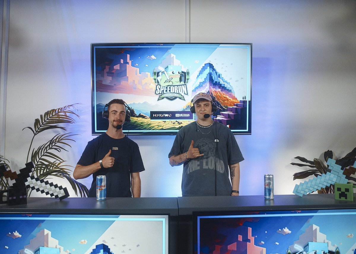 NiceTwice tweet media