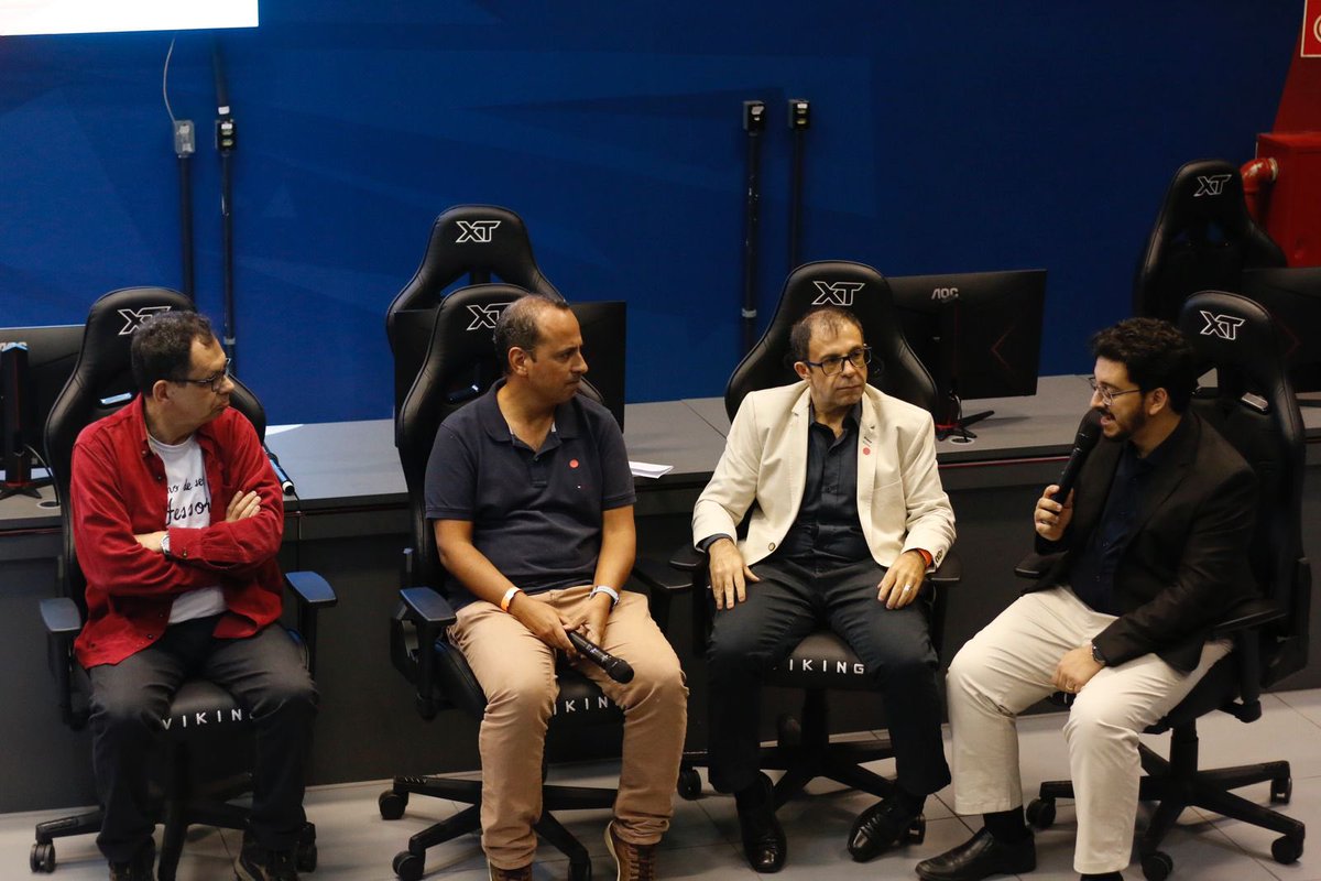 acjogos_rj's tweet photo. 🎮✨ O seminário da ACJOGOS-RJ foi um sucesso e inicia uma nova fase do setor de games no RJ! 🌟

O evento "Games: um RIO de Oportunidades" explorou como o RJ está se destacando no cenário 🇧🇷!✨

📸 @fififonfotos e @n_sou_fotógrafo

#ACJOGOSRJ #RioDeOportunidades #Games https://t.co/ObTXLFl7DC