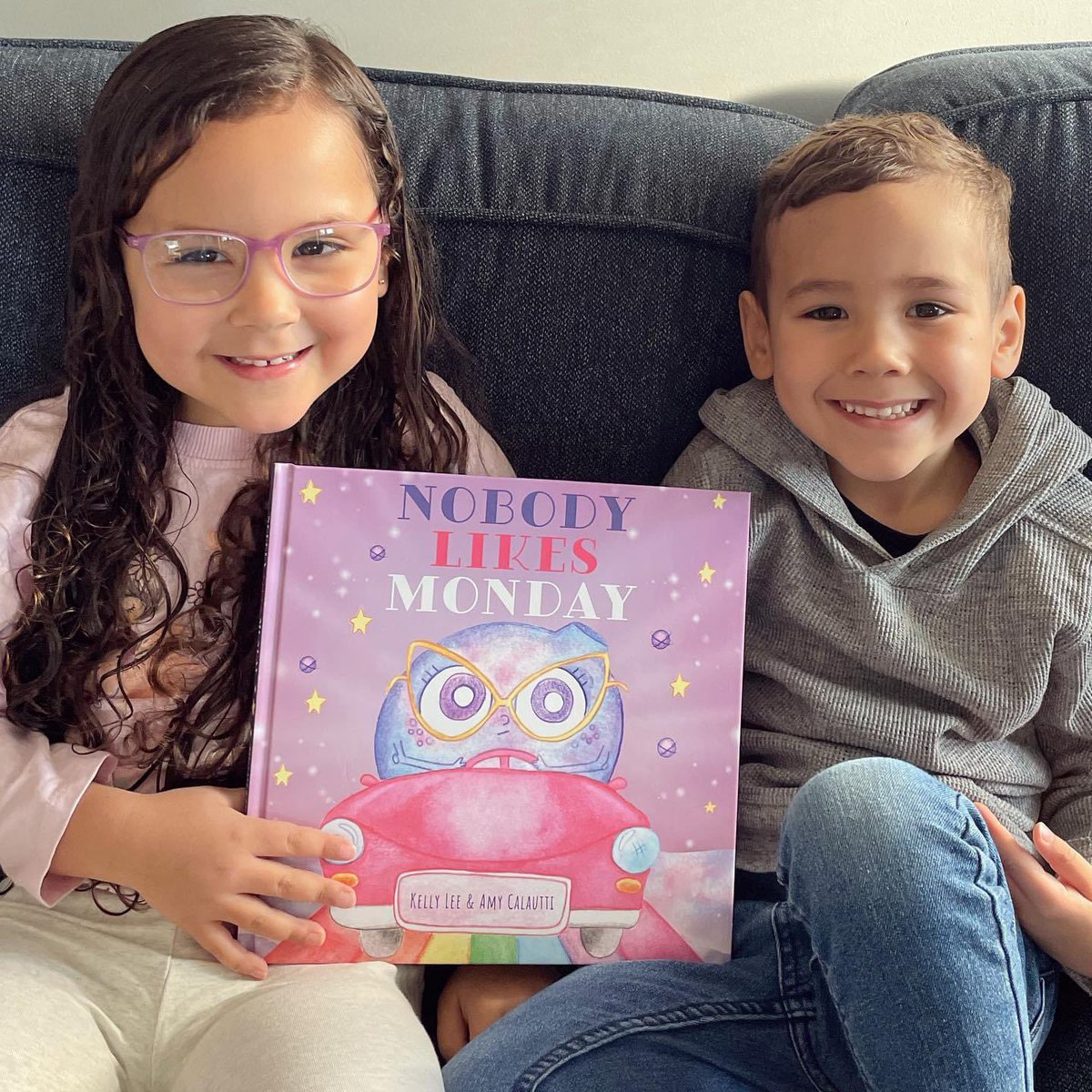 kellyleeauthor's tweet photo. Such a special moment to get my advanced author copy and read it with the kids 🥰🥰🥰 #kidlit #WritingCommunity #debutpb https://t.co/oAXOs5FkmV