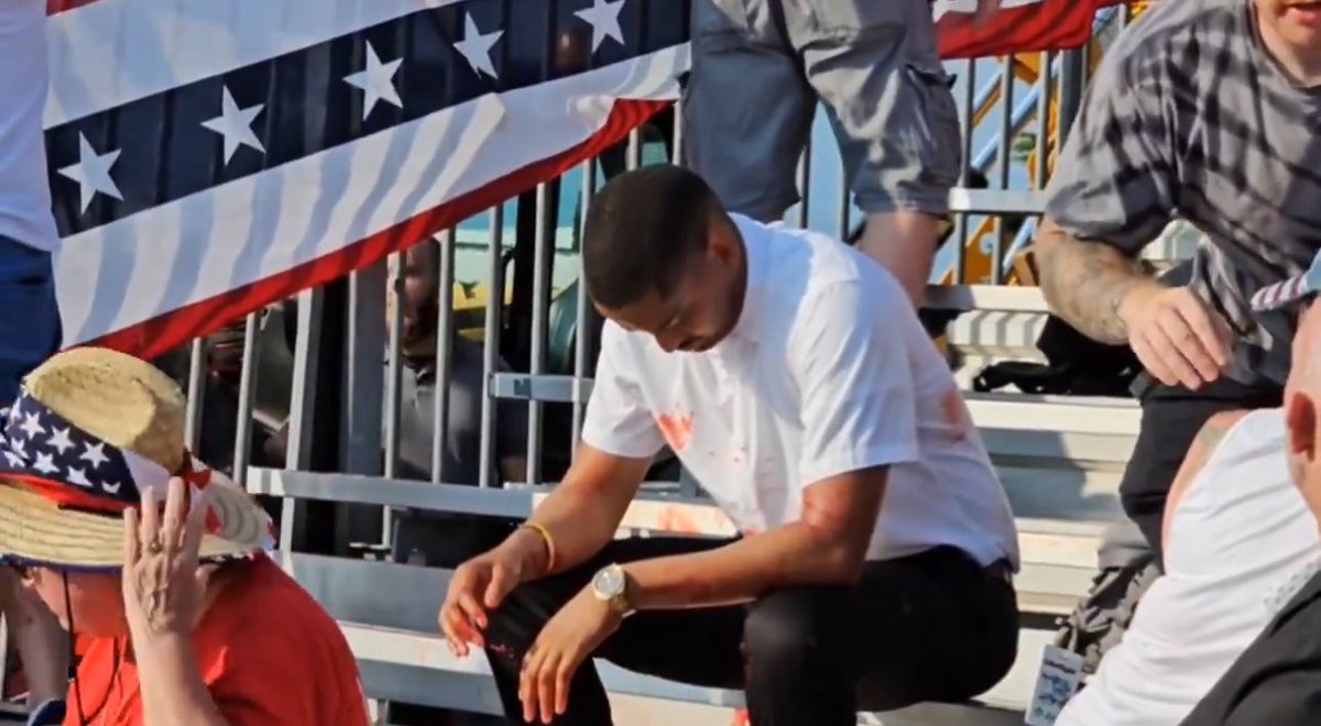 JenniferMills21's tweet image. To those who say the assassination attempt on Trump today is “staged” or it was a “BB gun.”  Please stop…and be a decent human. Show respect to those innocent live(s) lost, injured, and for those traumatized by today’s events. 🙏🏻