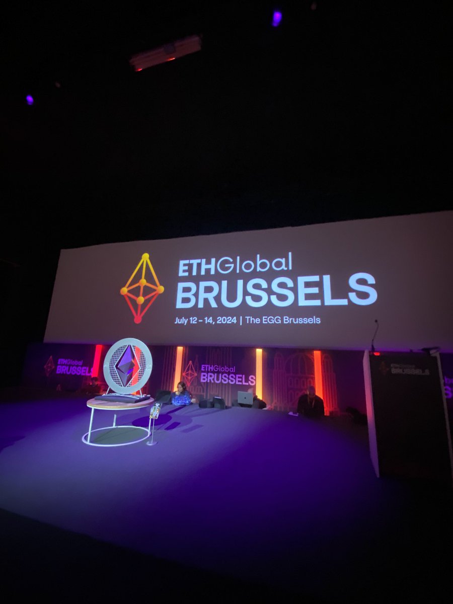 ecemchain's tweet photo. New connections! Make it fun.
#ETHCCBrussels  @BlockchainYtu #hackathon https://t.co/JaOR19Peg5