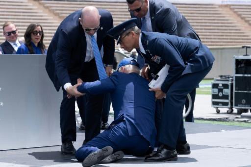 Trump después de un atentado / Biden un día normal: