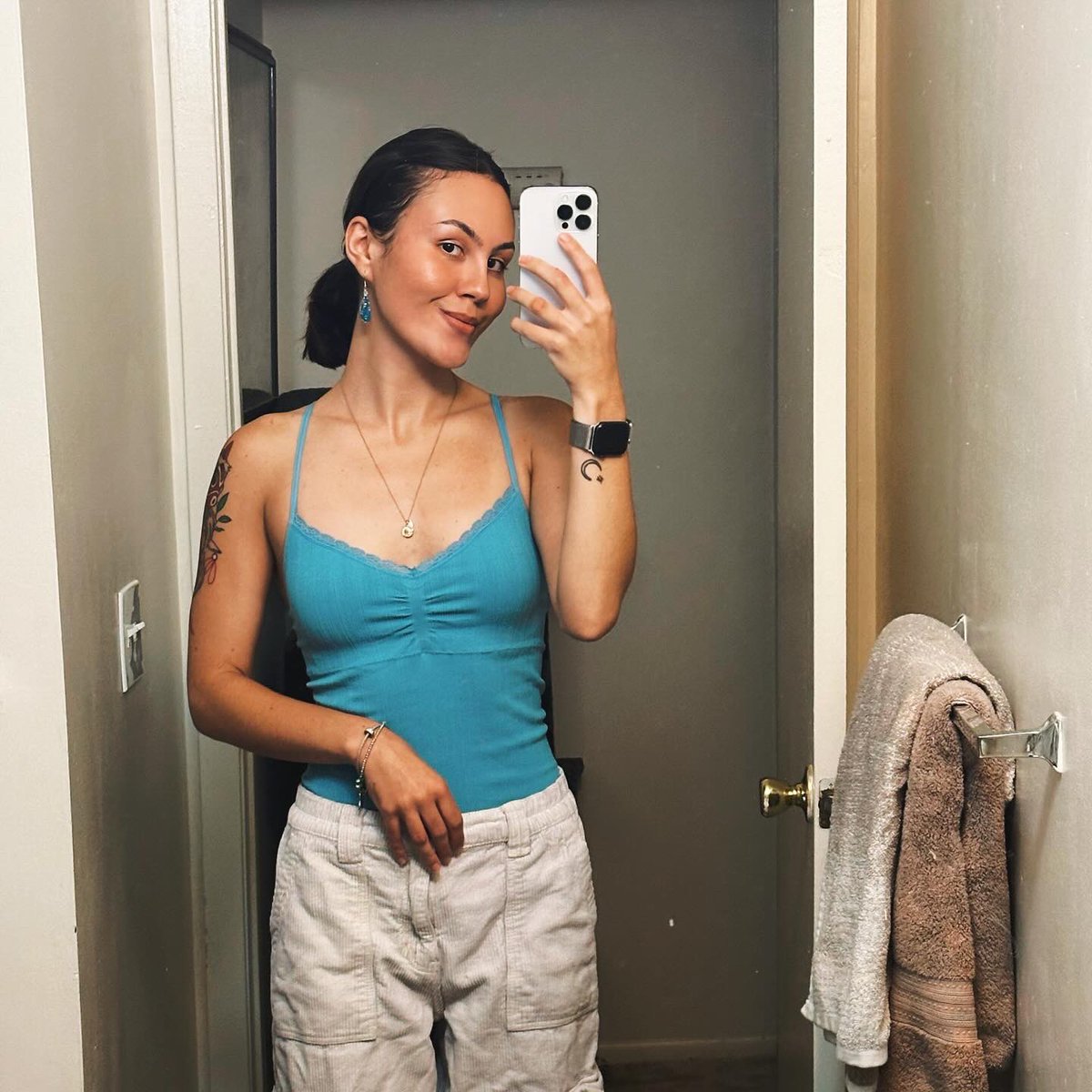 LivThePeach's tweet photo. 🦋 https://t.co/1yJaNldTje