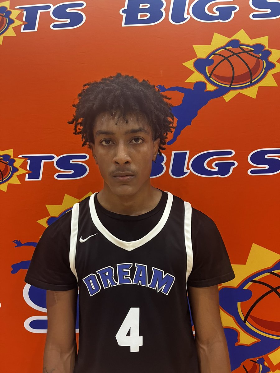 #BIGSHOTS #RichmondLive

Hs Boys 

Teach Our Nation 54
#5 James Hopkins 12pts
#22 Colin Toms 10pts

DSA 47
#4 Chase James 15pts

<a href="/BigShotsGlobal/">BIG SH🏀TS</a>