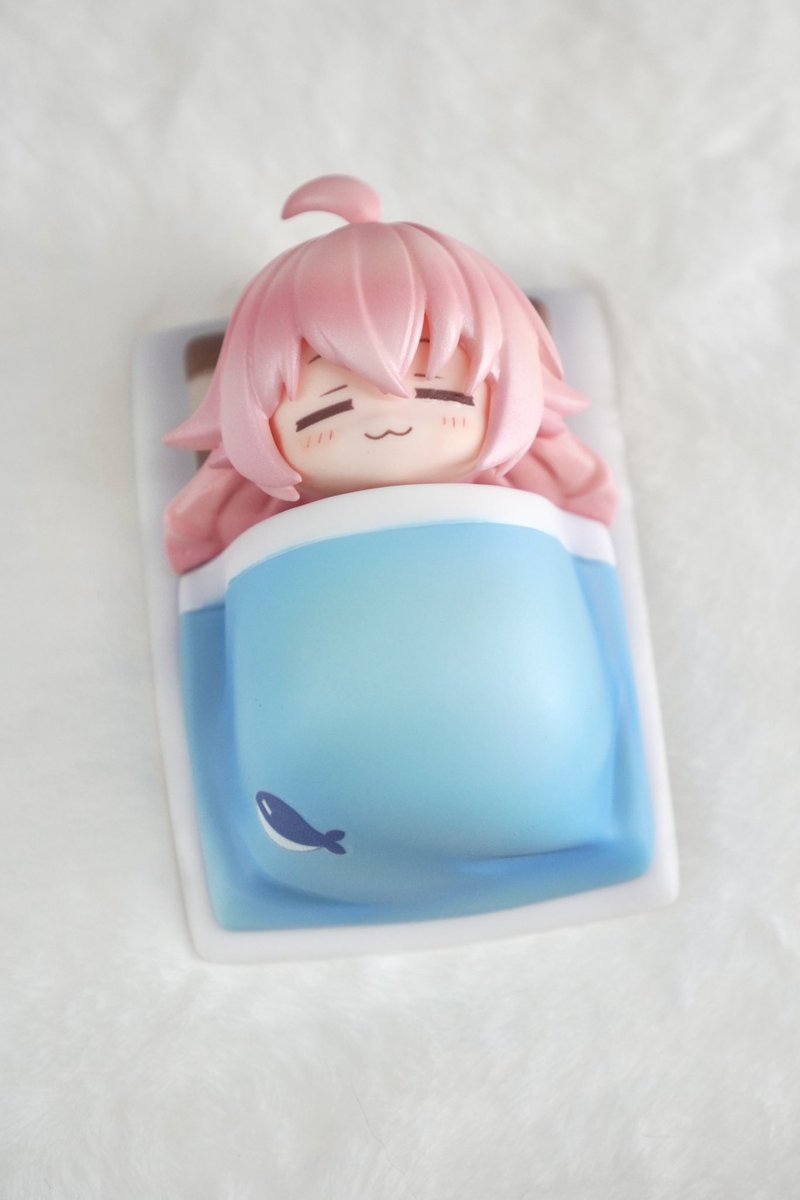 ブルアカ「ごろごろおじさん完成〜(¦3ꇤ[▓▓]  透明感出るように髪はリング描いてパール」|rucaco/るかこ〰🍎のイラスト