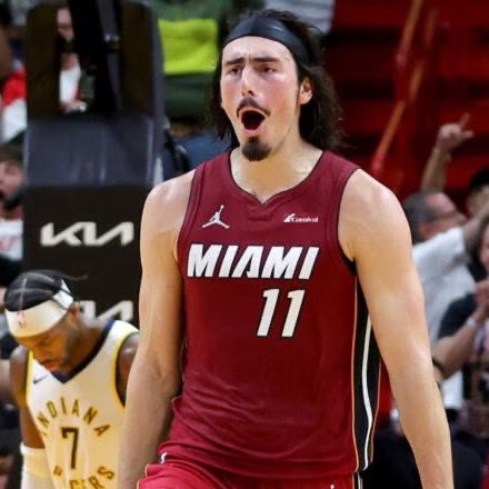 The future looked bright vs the Celtics 🔥

Kel’el Ware : 17 points/78% FG/3 blocks/Only 25 minutes. 

Jaime Jaquez Jr : 29 points/56% FG/ 11 rebounds/5 assist.