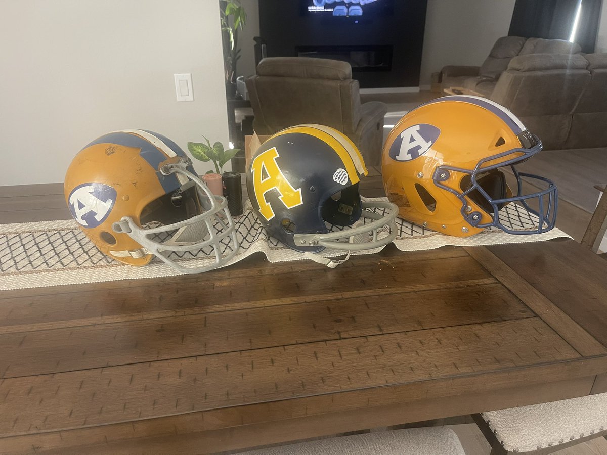 Coach Martinez tweet media