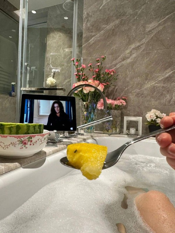 Yoerk_Ke's tweet photo. Life is to be enjoyed to the fullest https://t.co/zY2EVuZedB