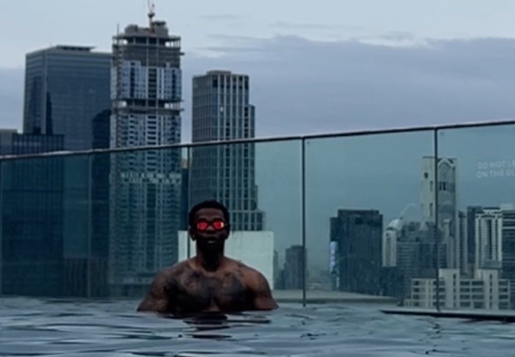 The_Real_C_LO's tweet photo. 🏊🏾‍♂️🇹🇭🌃 AM Swim https://t.co/QfiHMBFhID