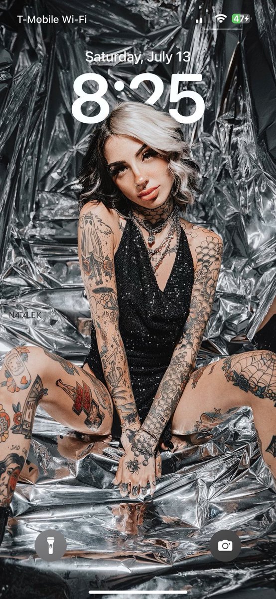 ry_allennn's tweet photo. Who needs to know the time when you can just stare at Cru instead? @cruellamorgan https://t.co/1GkI97qnlr