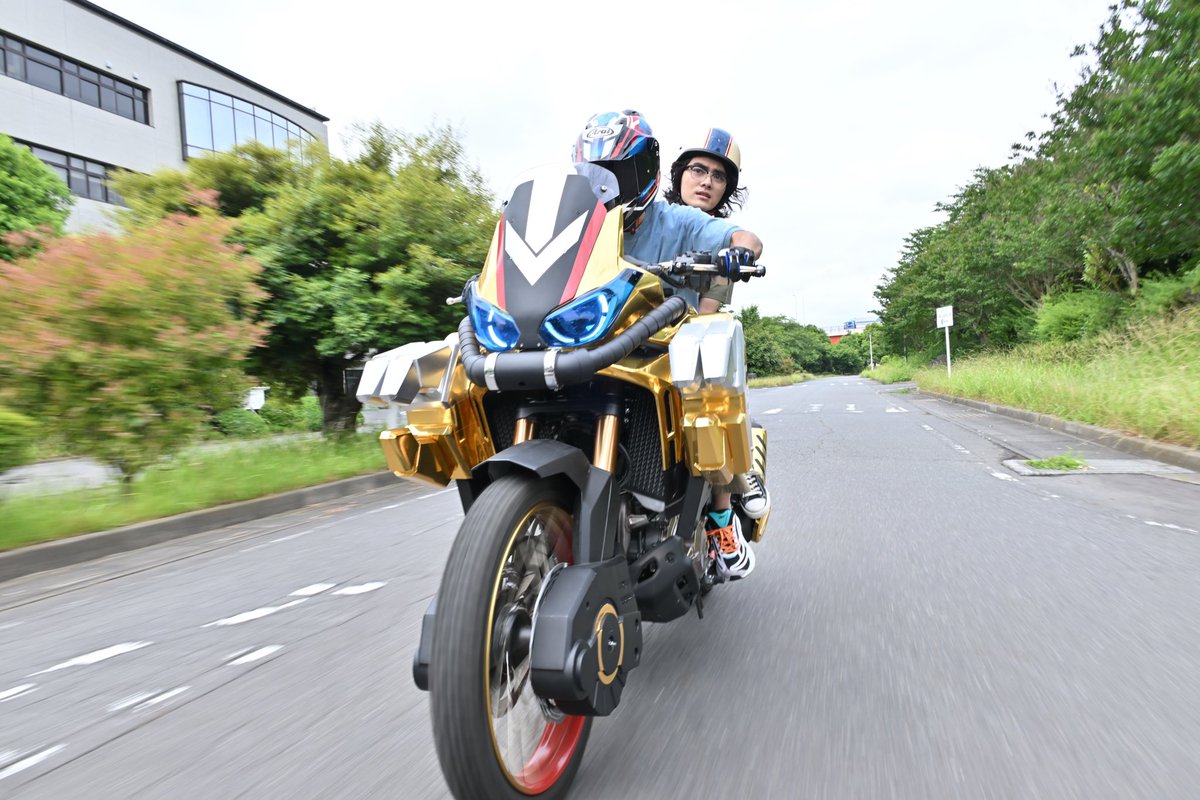 デモンザー on X